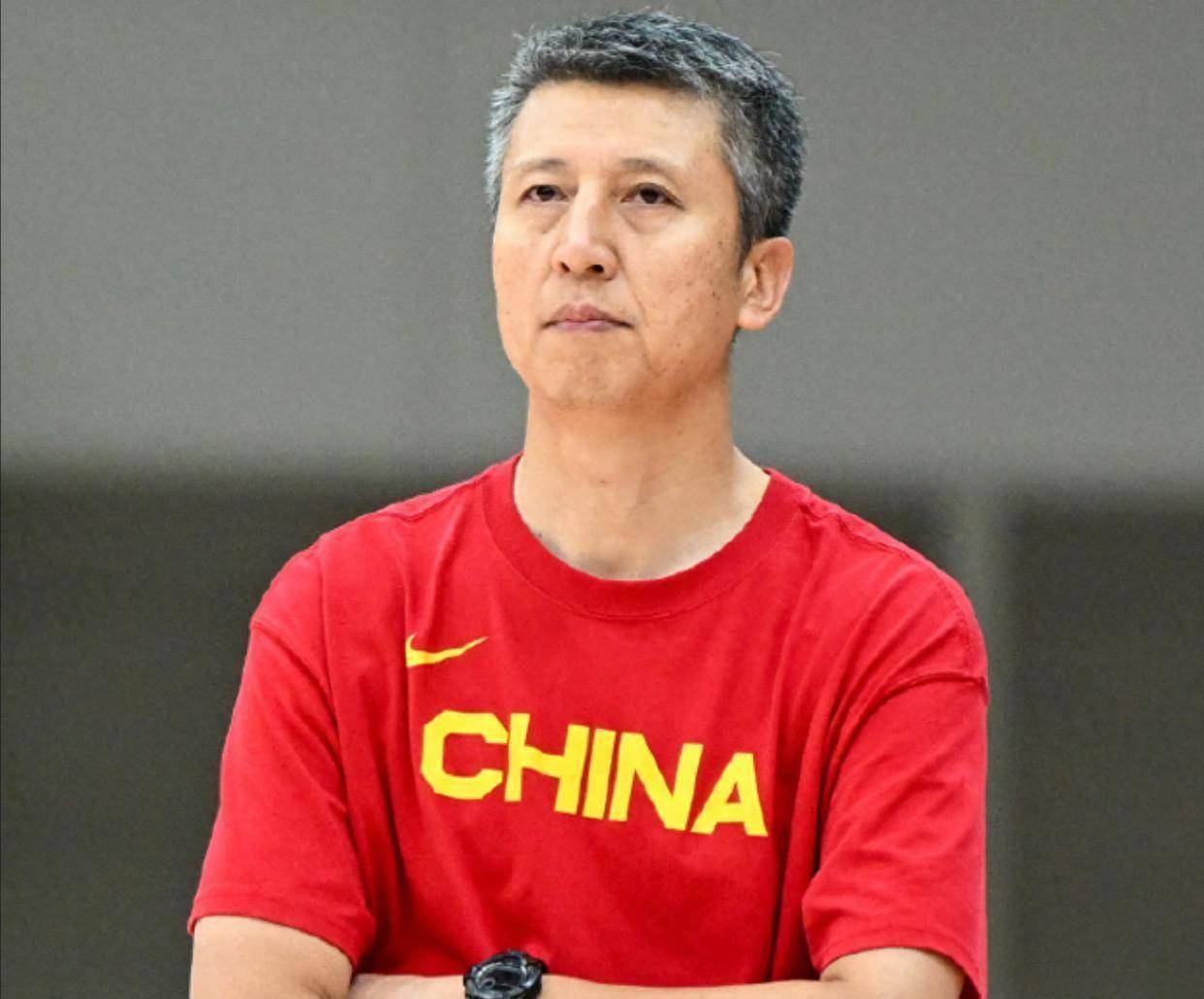 开云App-郭士强:我们被叫史上最弱男篮 我告诉队员你们干就完了输了算我的