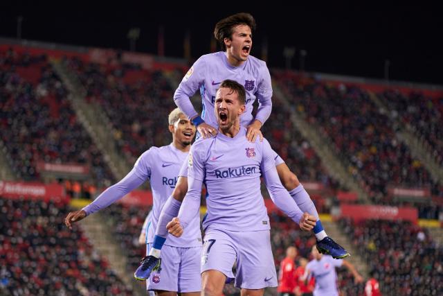 1641160989351023995.jpg FIIE59GXIAAR13l.jpg